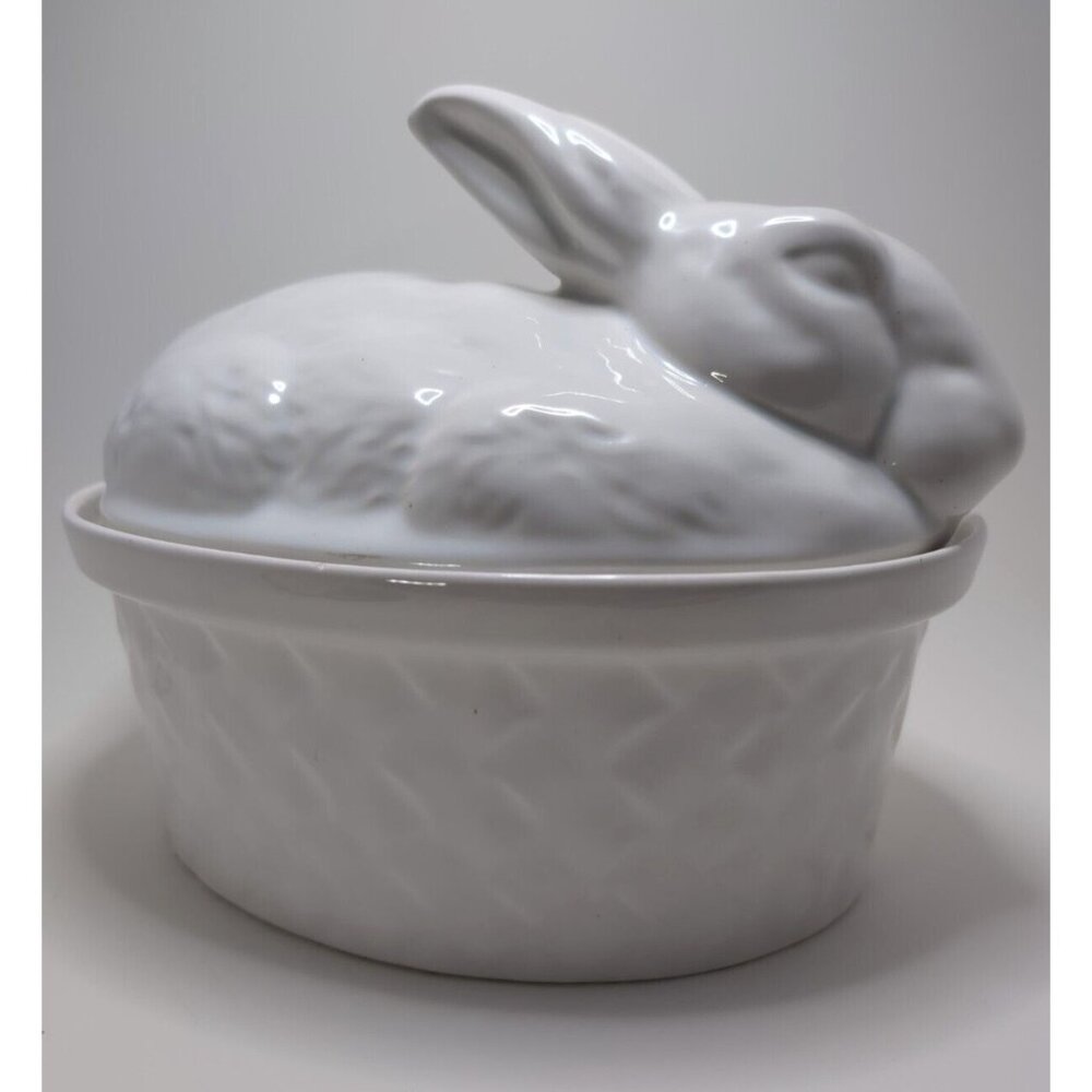 Vintage Easter Bunny Lidded Oval Casserole Serving Dish 10.5x 7.5x9 Calif USA